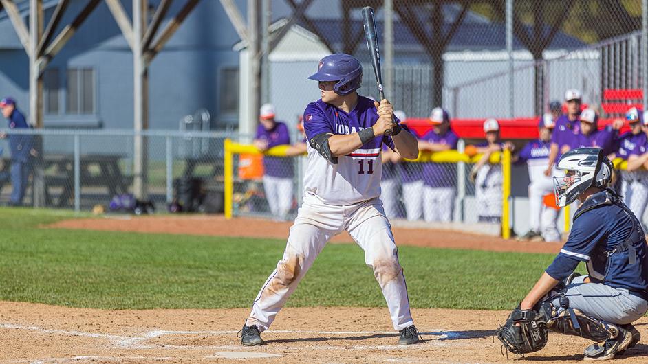 Gallagher homers in Hobart season finale