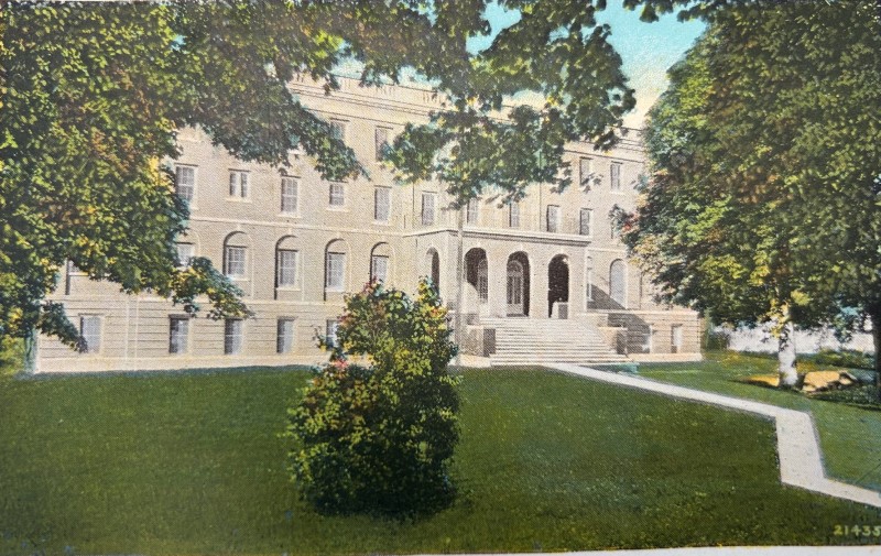 Soldiers & Sailors Holds Salute to Community and Armed Forces