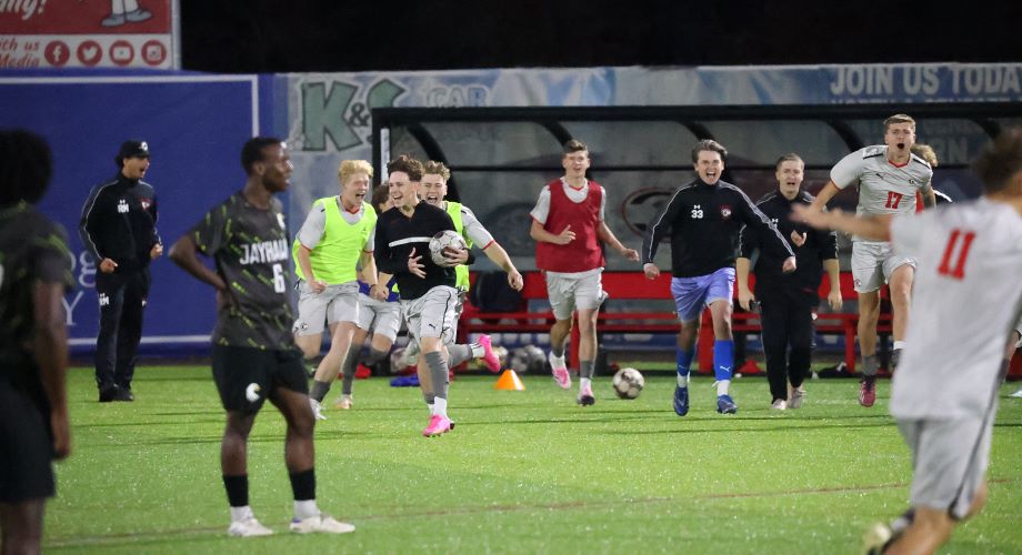 CCC Men’s Soccer Rallys to Reach Regional Finals