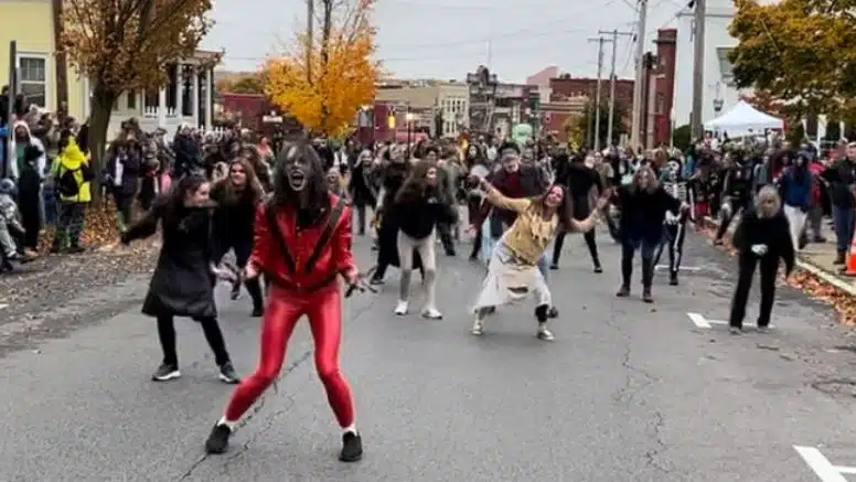 Join a “Thrilling” Halloween Dance Event