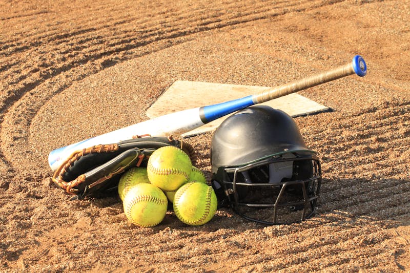 Keuka Softball Drops Doubleheader in Florida
