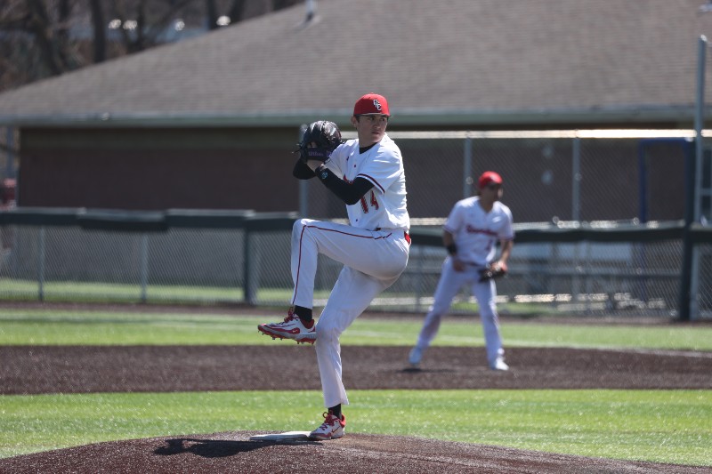 CCC Sweeps JCC Behind Traugott-Knoll’s Complete Game