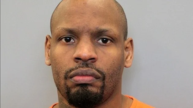 Texas prisoner mistakenly released from jail; manhunt underway: Sheriff’s office