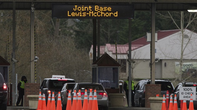 Military helicopter crashes near base in Washington state, official says