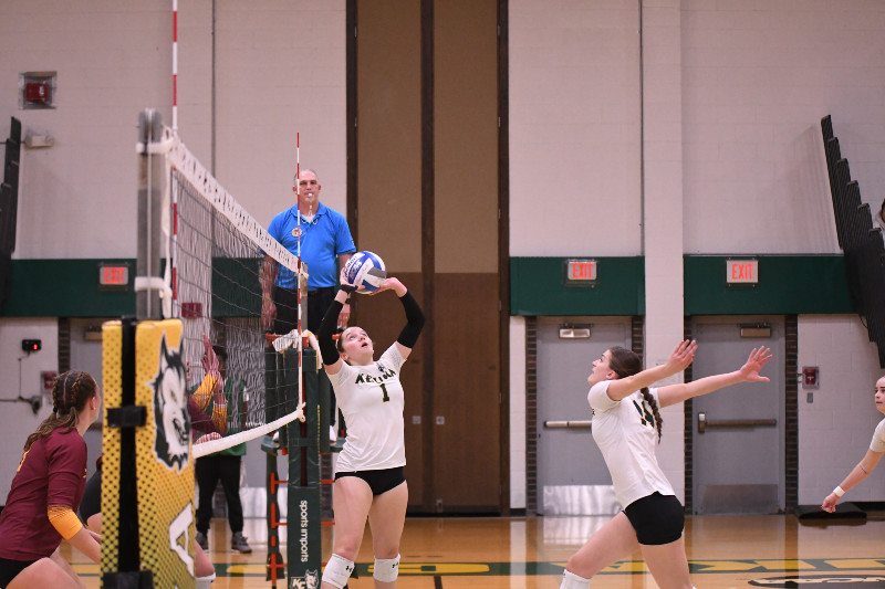 Keuka College Women’s Volleyball Falls to Fisher